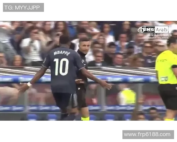 嚣张足球球星场内外狂放言行引发球迷热议成为话题焦点